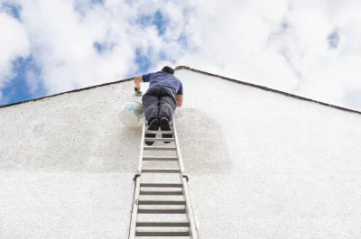 Peinture extérieure à Plusquellec — façades et ravalement